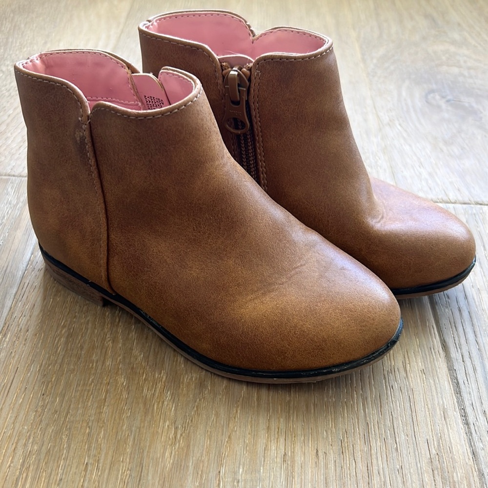 Girls brown booties